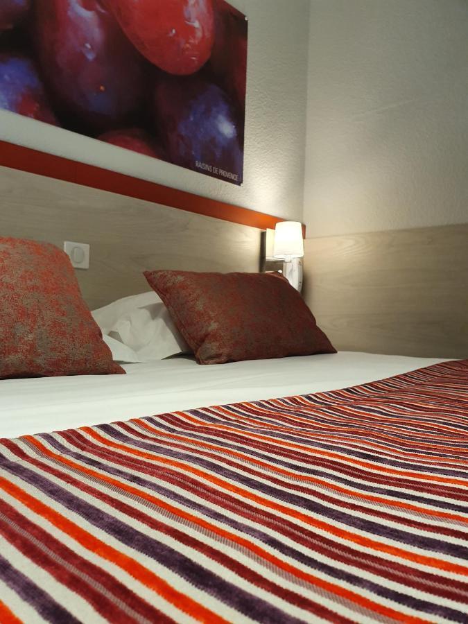 Hotel Saint Louis Le Thor Eksteriør bilde